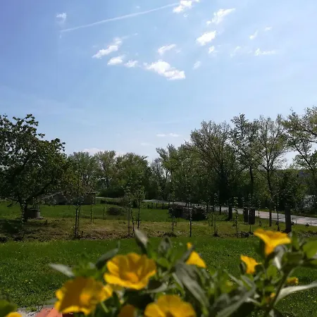 Dovolenkovy Dom Rybka * Kamenica nad Hronom